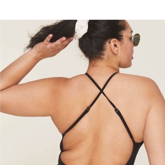 Andie Swim The Asbury One Piece Swimsuit NWT Size M‎ Black - Picture 4 of 9